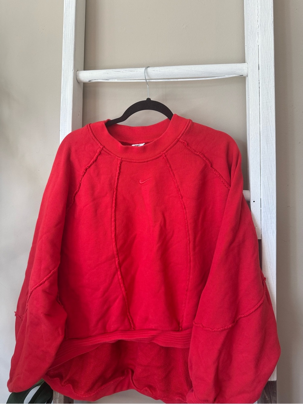 Nike Red Women's  Cropped Crewneck Sweatshirt with Subtle Swoosh